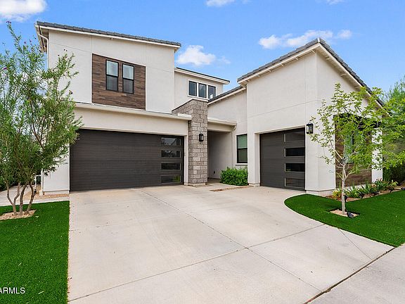 2nd image of 10201 E TAHOE Avenue