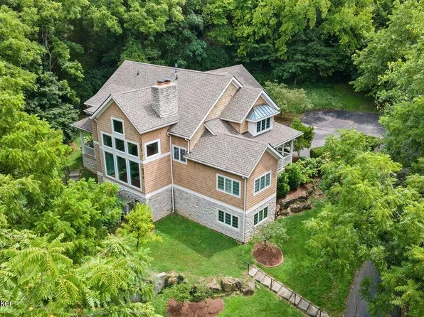 3343 N Buckeye Ln, Goshen, KY 40026