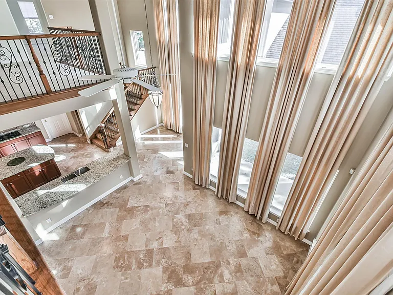 11511 Gallant Ridge Ln — Photo 22