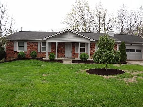 2nd image of 158 Redwood Dr