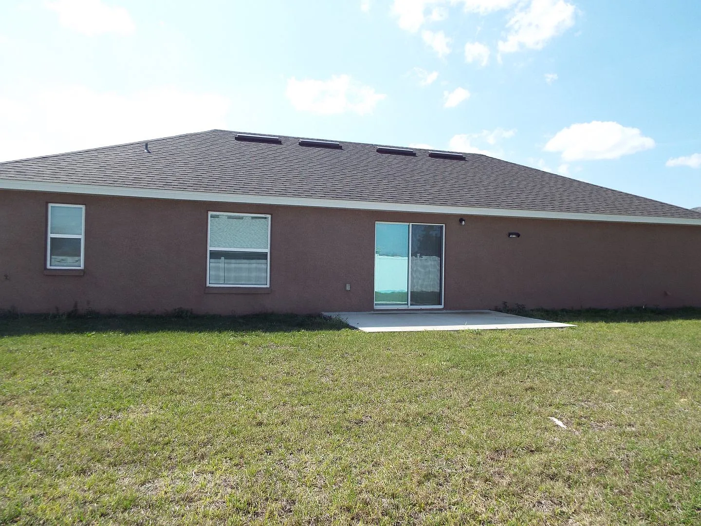 3 Bedroom 2 Bath 3507 SW 155th Lane - Marion Oaks — Photo 2