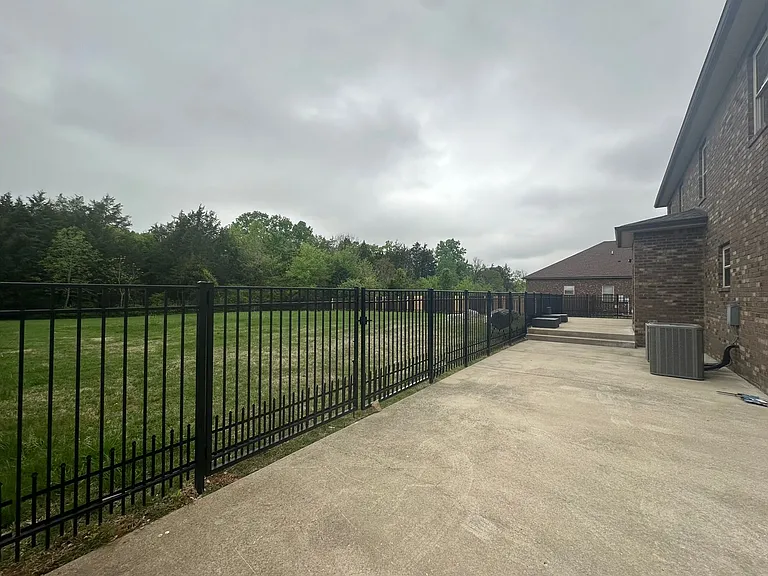 514 Sapphire Dr — Photo 48