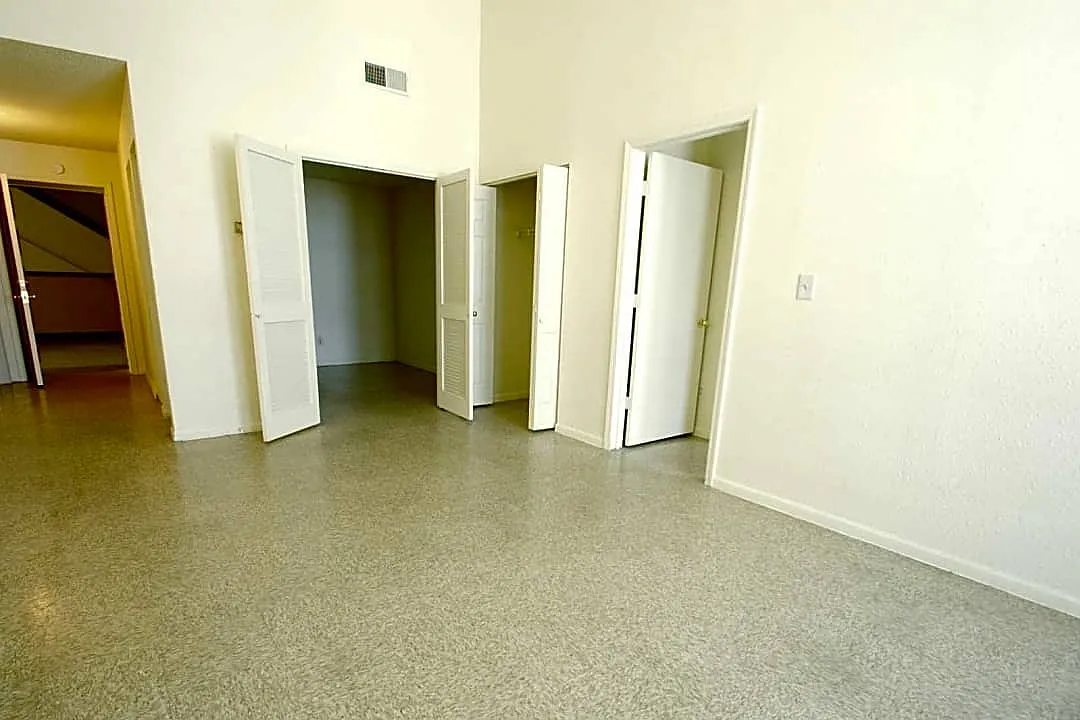 City View Lofts — Photo 2