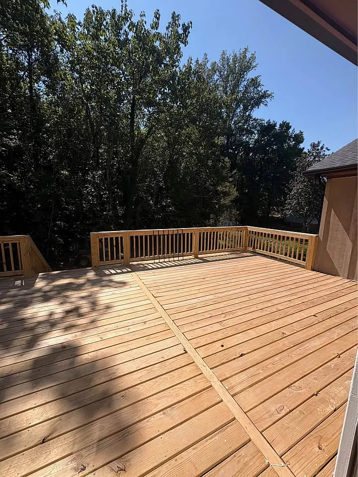 4 bed, 1870 sqft, $2,100 — Photo 4