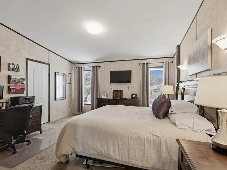 314 Dobbs Ave — Photo 11