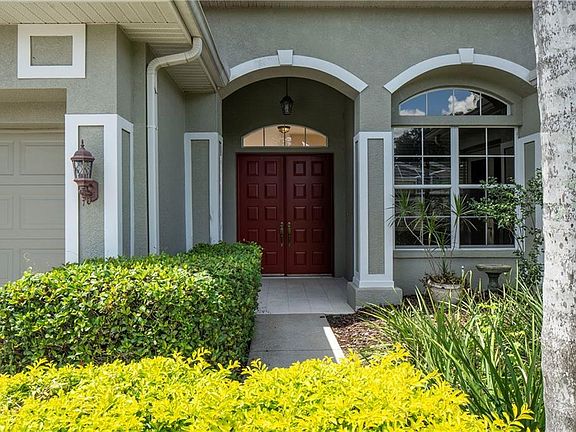 5th image of 12240 Woodlands Cir