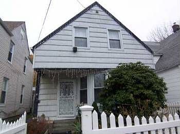 1st image of 21 Austral Ave
