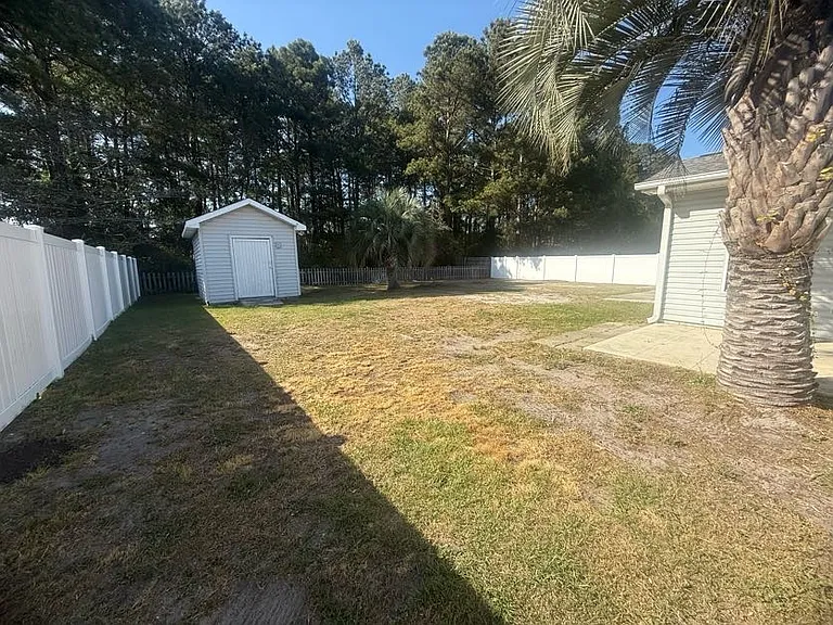 1132 Lancelot Ln — Photo 33