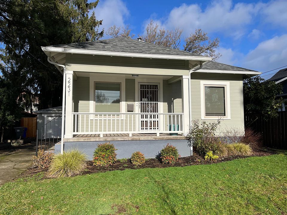 A neat, updated cottage with lots of cozy personality, just a couple of blocks away from Kenton Park, restaurants and coffee shops.