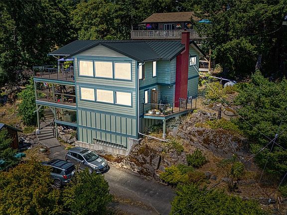 2nd image of 3705 Signal Hill Rd