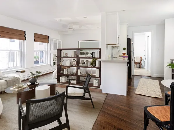 21 Moon St APT 2, Boston, MA 02113