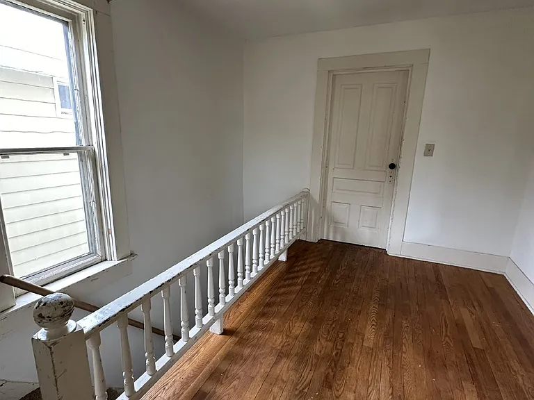 414 Talmadge St — Photo 13