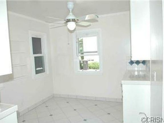 3rd image of 15198 Chatsworth St