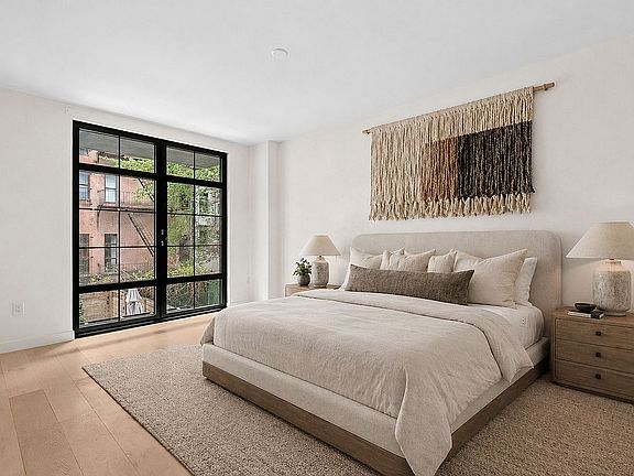 5th image of 324 E 93rd St APT 2