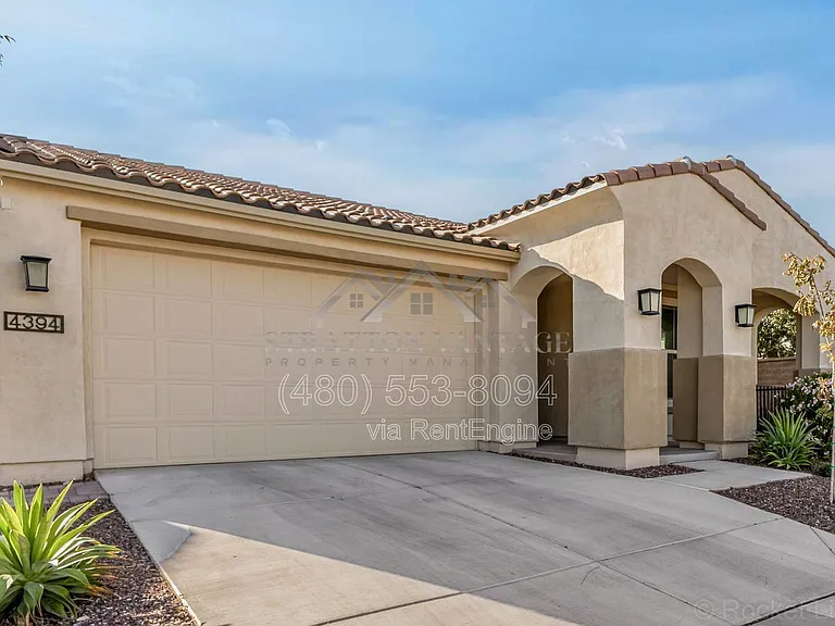 4394 N 197th Dr — Photo 4