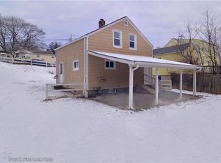 58 Revere Ave, West Warwick, RI 02893