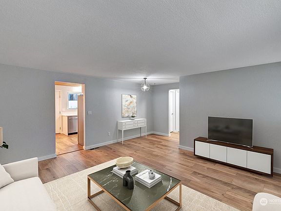4th image of 12626 SE 317th Street