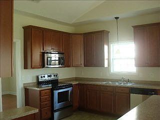 2nd image of 221 Winterlochen Dr