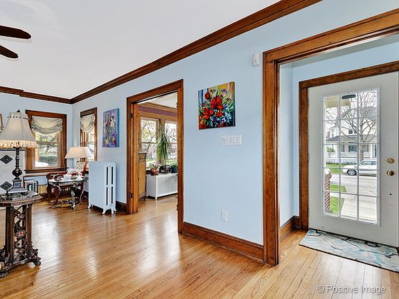 2nd image of 431 N Catherine Ave