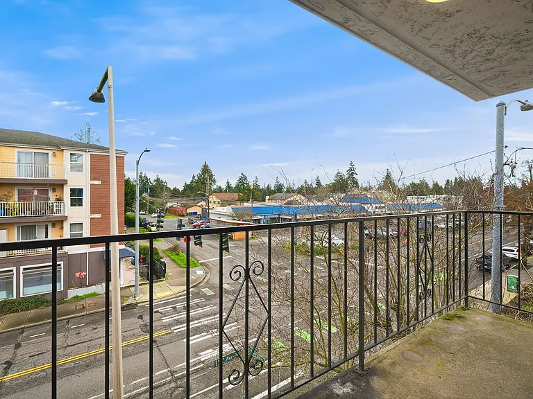 Park Place Apartments — Photo 13