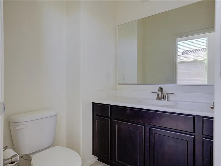 8011 S Dolphin Way — Photo 9