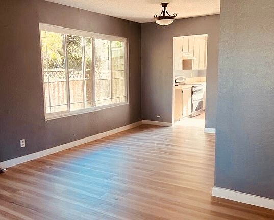 5th image of 6268 Hansen Dr