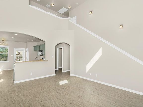 2nd image of 510 Mueller St #11