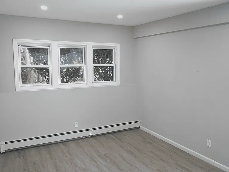 65 Hillside Ave — Photo 3