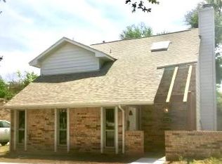 1714 W Rochelle Rd, Irving, TX 75062