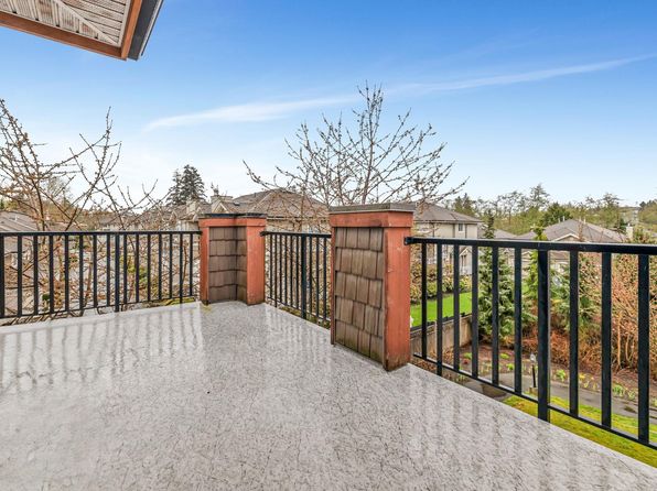 6960 120th St #305, Surrey, BC V3W 1V4