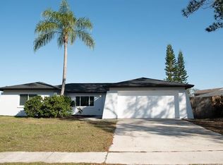 11889 93rd Ave, Seminole, FL 33772