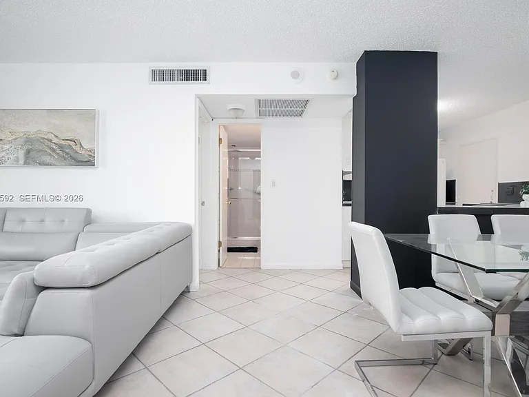 5555 Collins Ave #14U — Photo 25