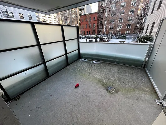 Rented by UES Management | media 17