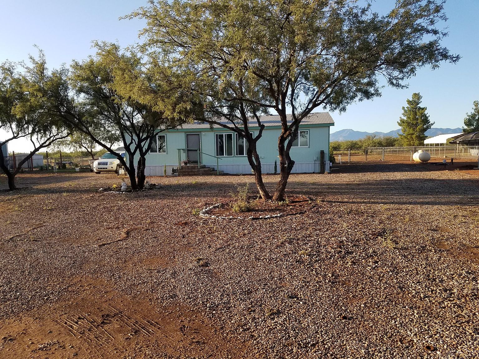 548 E Camino De Luna, Huachuca City, AZ 85616 Zillow