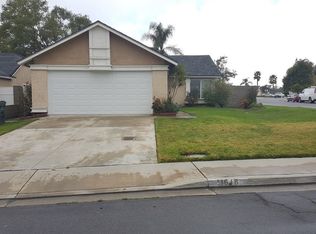 11618 Old Field Ave, Fontana, CA 92337
