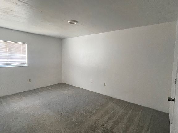 5th image of 1917 Maravilla Ave #9