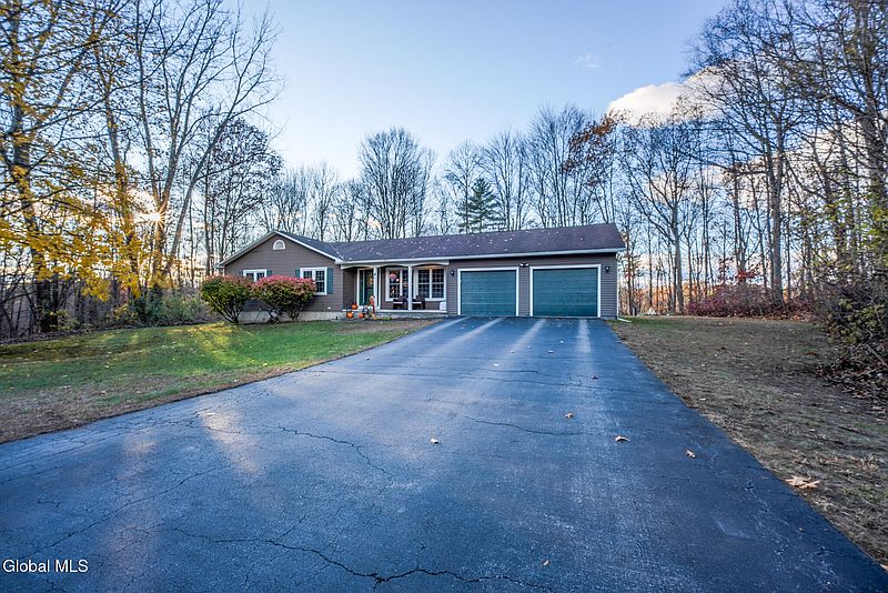 4th image of 4 Hobbs Lane