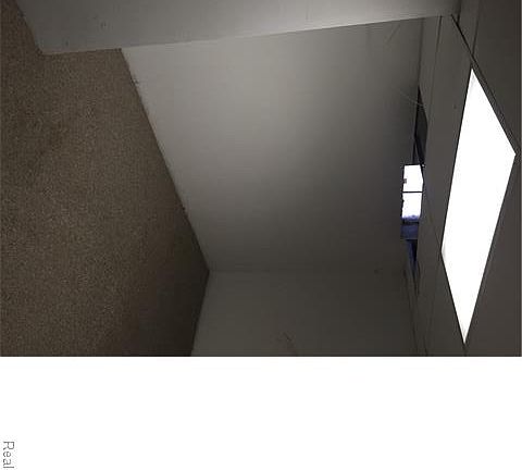 3rd image of 8100 Clay Ct