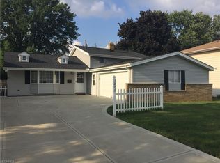 3006 Nottingham Dr, Parma, OH