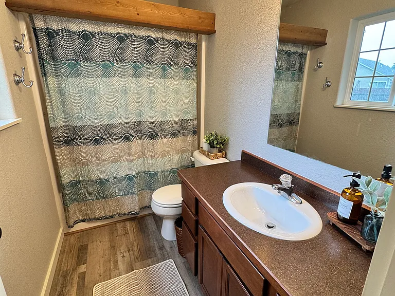 3916 Concord Dr — Photo 18