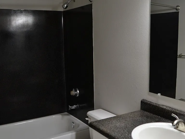 Elliott Pointe — Photo 16