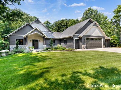 4218 64th St, Holland, MI, 49423