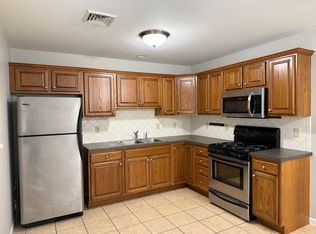 418 Morgantown Rd, Reading, PA 19611