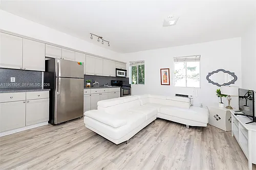 820 Euclid Ave #308 Photo 1