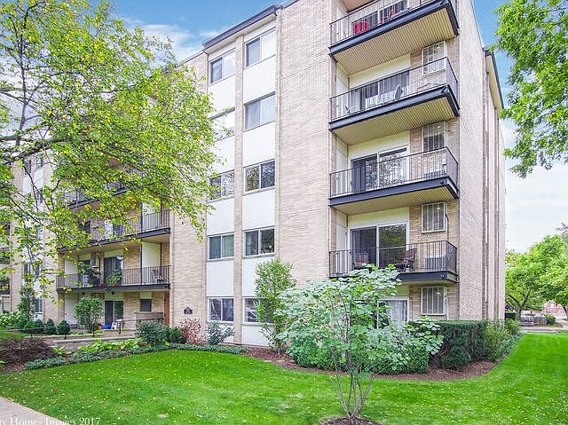 1st image of 828 Oakton St APT 3C