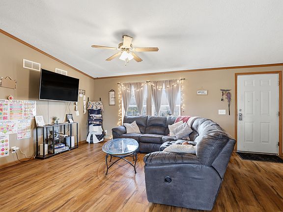 3rd image of 9026 W Coleman Rd