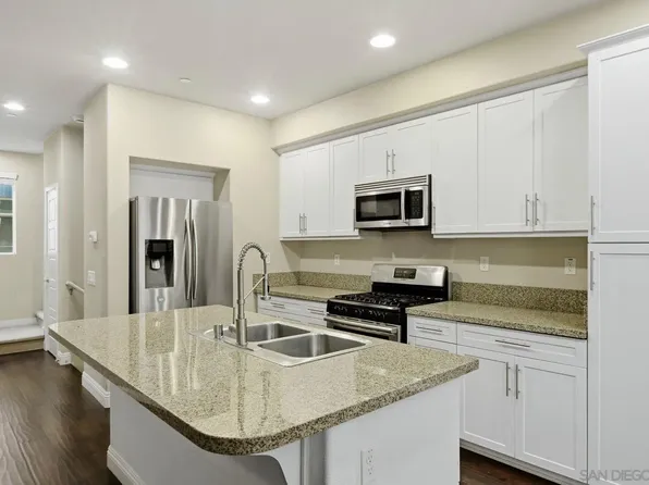 4541 Rainier Ave Unit 13, San Diego, CA 92120