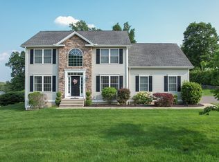 99 Loop Rd, Watertown, CT 06795