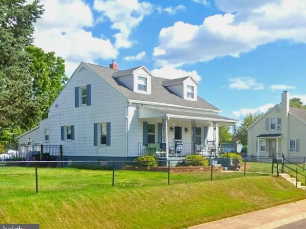 416 Brewer Ave, Hagerstown, MD 21740