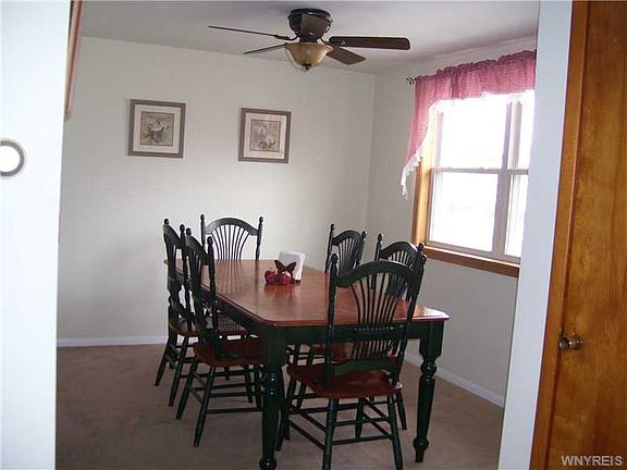 5th image of 327 Forbes Ave